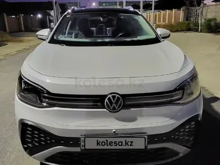 Volkswagen ID.6 2022 года за 13 500 000 тг. в Алматы