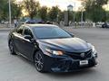 Toyota Camry 2018 годаүшін8 500 000 тг. в Актобе