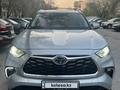 Toyota Highlander 2022 года за 27 700 000 тг. в Алматы