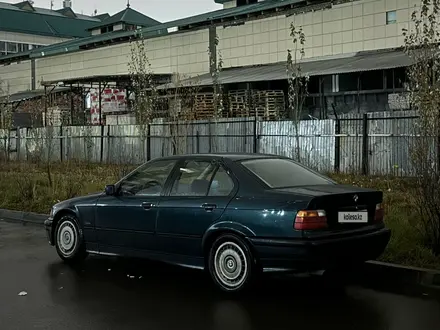 BMW 318 1995 года за 2 600 000 тг. в Астана