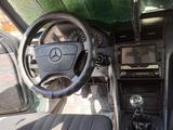 Mercedes-Benz C 180 1994 годаүшін2 200 000 тг. в Актау – фото 5