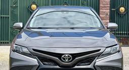 Toyota Camry 2019 года за 12 200 000 тг. в Алматы – фото 2
