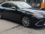 Lexus ES 250 2018 года за 20 000 000 тг. в Алматы – фото 4