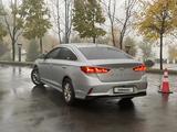 Hyundai Sonata 2017 годаүшін8 200 000 тг. в Алматы – фото 3