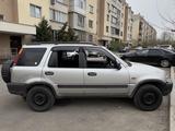 Honda CR-V 1996 года за 2 300 000 тг. в Алматы – фото 2