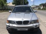 BMW X5 2000 года за 4 500 000 тг. в Шымкент – фото 3