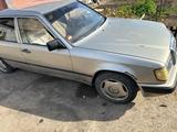 Mercedes-Benz E 200 1988 года за 750 000 тг. в Астана – фото 5