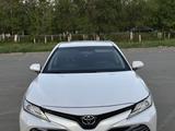 Toyota Camry 2018 годаfor14 000 000 тг. в Уральск – фото 2