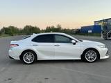 Toyota Camry 2018 годаfor14 000 000 тг. в Уральск – фото 5