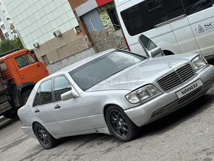 Mercedes-Benz S 300 1993 года за 2 750 000 тг. в Астана – фото 2