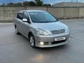 Toyota Ipsum 2002 года за 5 800 000 тг. в Семей