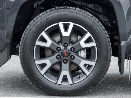 Toyota 4Runner 2026 года за 39 500 000 тг. в Семей – фото 4