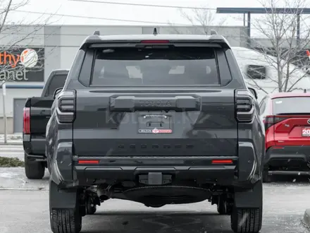 Toyota 4Runner 2026 года за 39 500 000 тг. в Семей – фото 16