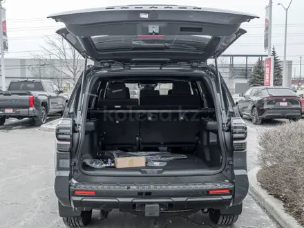 Toyota 4Runner 2026 года за 39 500 000 тг. в Семей – фото 15