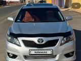 Toyota Camry 2011 года за 3 900 000 тг. в Атырау – фото 2