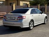 Toyota Camry 2011 года за 3 900 000 тг. в Атырау – фото 4
