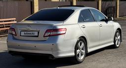 Toyota Camry 2011 года за 3 900 000 тг. в Атырау – фото 4