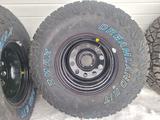 Резина 33/12.5 R15 RT всесезонная. Диски R15 5x114.3 ET-19 DIA 84.1 10J за 500 000 тг. в Шемонаиха – фото 2