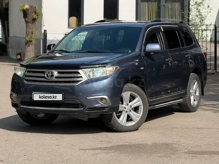 Toyota Highlander 2011 года за 12 000 000 тг. в Алматы