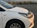 Hyundai Accent 2018 года за 6 350 000 тг. в Алматы – фото 20