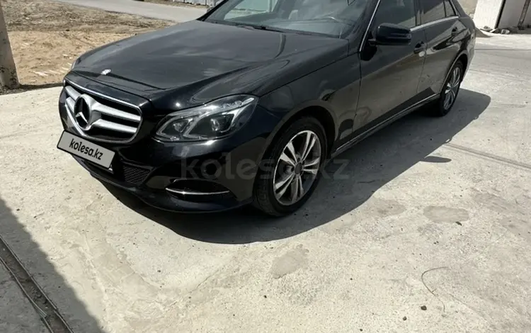 Mercedes-Benz E 200 2014 годаfor6 500 000 тг. в Атырау