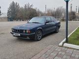 BMW 520 1992 годаүшін1 200 000 тг. в Сарыкемер – фото 2