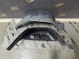 Подкрылок задний левый Mercedes-Benz G-Class W463 за 25 000 тг. в Алматы