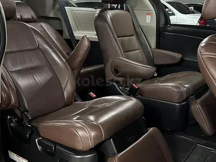 Toyota Sienna 2015 года за 9 750 000 тг. в Алматы – фото 42