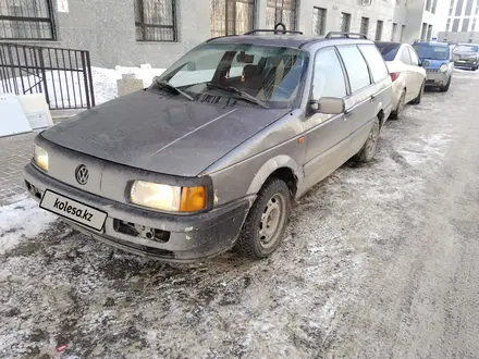 Volkswagen Passat 1989 года за 1 000 000 тг. в Астана – фото 2