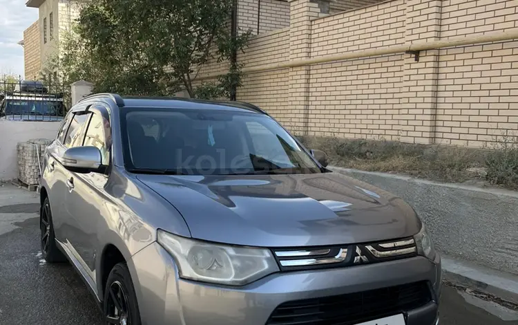 Mitsubishi Outlander 2013 годаүшін6 300 000 тг. в Актау