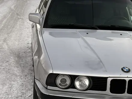 BMW 525 1993 года за 1 350 000 тг. в Экибастуз – фото 2