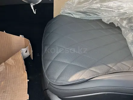 Mercedes-Benz S 580 4MATIC 2025 года за 130 500 000 тг. в Астана – фото 7