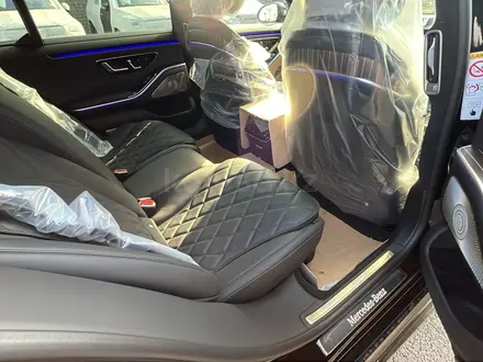 Mercedes-Benz S 580 4MATIC 2025 года за 130 500 000 тг. в Астана – фото 8