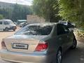 Toyota Camry 2002 года за 4 500 000 тг. в Актобе – фото 2