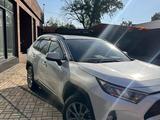 Toyota RAV4 2020 года за 15 000 000 тг. в Алматы – фото 3