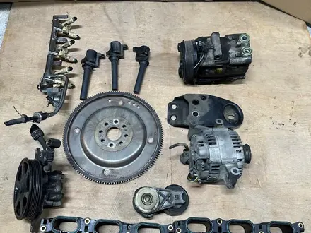 Навесное оборудование от мотора Mazda Tribute MPV Ford Escape AJ30 3.0l 4wd за 20 000 тг. в Караганда