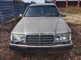Mercedes-Benz E 200 1993 года за 1 000 000 тг. в Темиртау