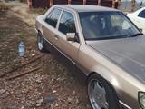 Mercedes-Benz E 200 1993 года за 1 000 000 тг. в Темиртау – фото 4