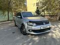 Volkswagen Polo 2014 годаfor3 900 000 тг. в Актобе – фото 2