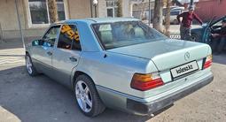 Mercedes-Benz E 300 1992 года за 1 550 000 тг. в Тараз – фото 4