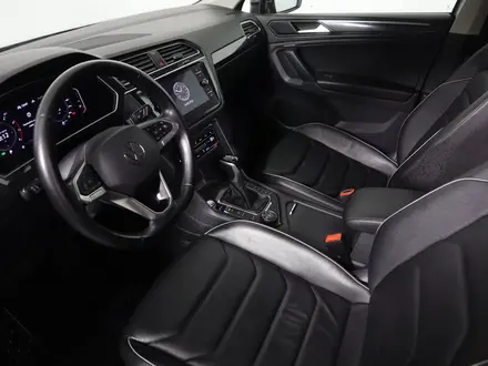Volkswagen Tiguan 2021 года за 11 590 000 тг. в Астана – фото 15