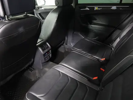 Volkswagen Tiguan 2021 года за 11 590 000 тг. в Астана – фото 16