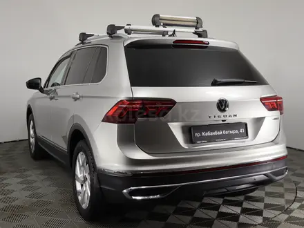 Volkswagen Tiguan 2021 года за 11 590 000 тг. в Астана – фото 6