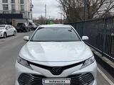 Toyota Camry 2020 года за 16 900 000 тг. в Шымкент – фото 3