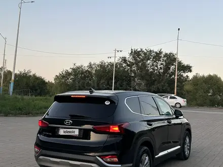 Hyundai Santa Fe 2020 года за 10 500 000 тг. в Актобе – фото 3