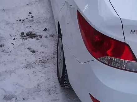 Hyundai Accent 2014 года за 4 200 000 тг. в Семей – фото 2