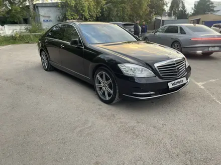 Mercedes-Benz S 500 2010 года за 11 000 000 тг. в Астана – фото 3