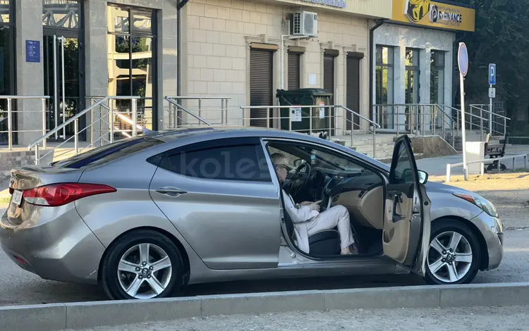 Hyundai Elantra 2011 года за 3 800 000 тг. в Атырау