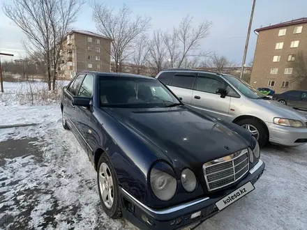 Mercedes-Benz E 230 1995 года за 1 600 000 тг. в Сарань – фото 4