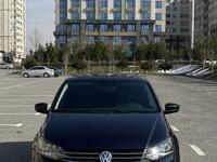 Volkswagen Polo 2015 года за 5 900 000 тг. в Шымкент